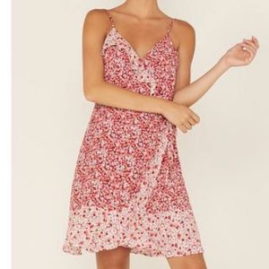 Skies Are Blue Women's Ditsy Floral Print Ruffle Wrap Dress💗